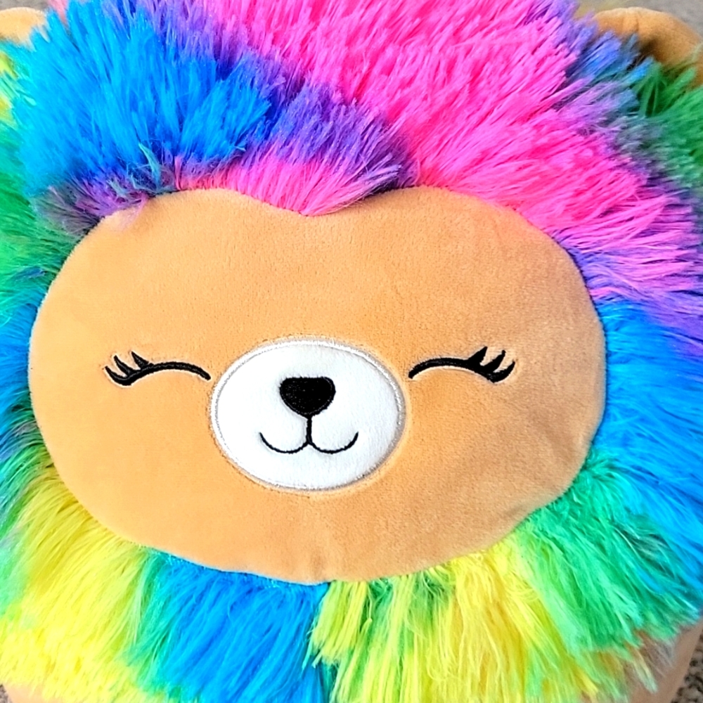 SQUISHMALLOW -LIANNE THE LION - Picture 3 of 9